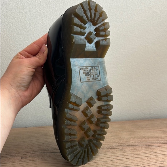 Dr Martens Patent Leather Black Lace-Up Shoes - Picture 10 of 16